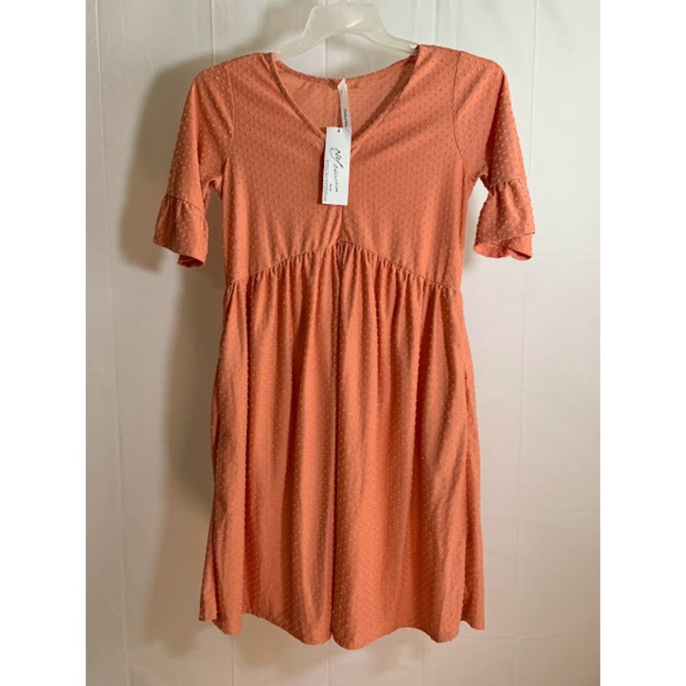 NY Collections Dress NWT Size PM Corral Color